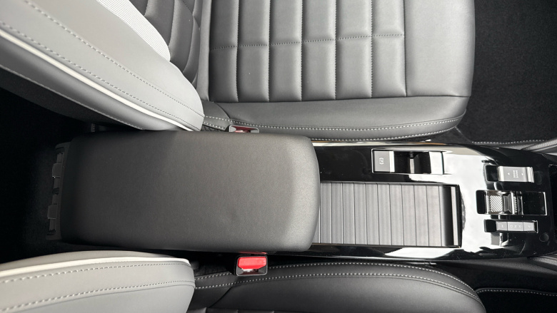 Citroen C4 1.2 [130] Max 5dr Auto Petrol Hatchback